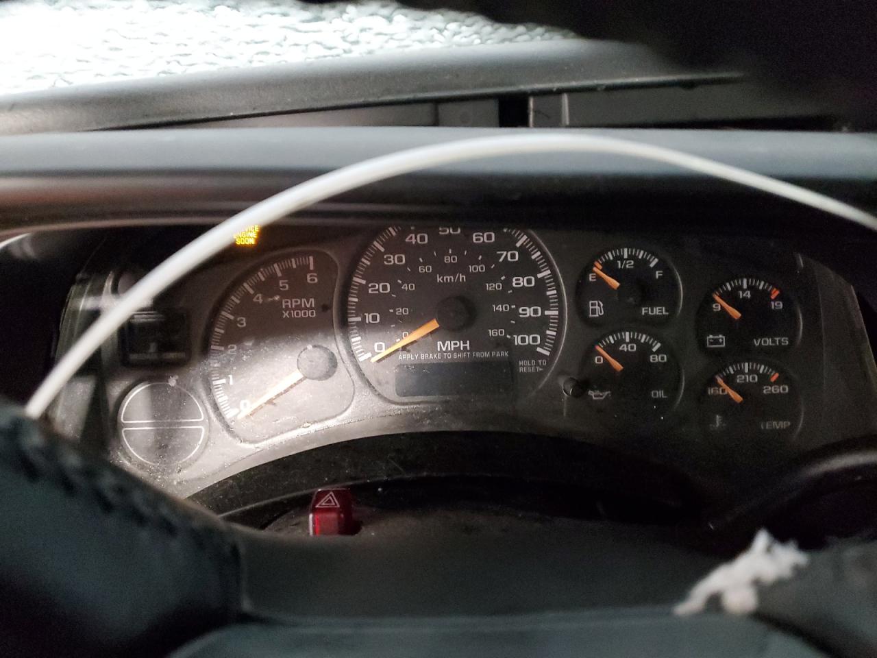 2002 Chevrolet Silverado - Image 9