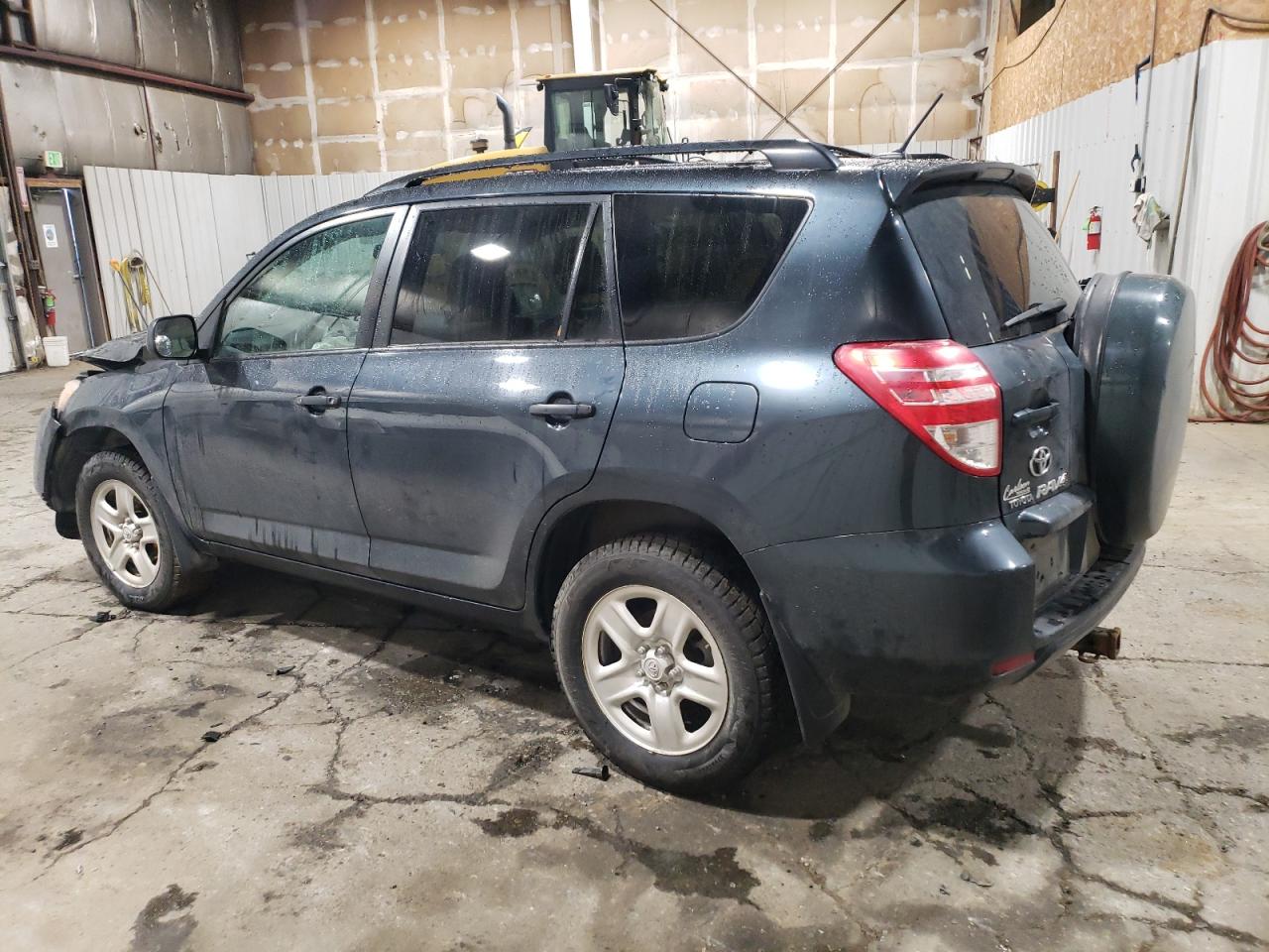 2010 Toyota RAV 4 - Image 2