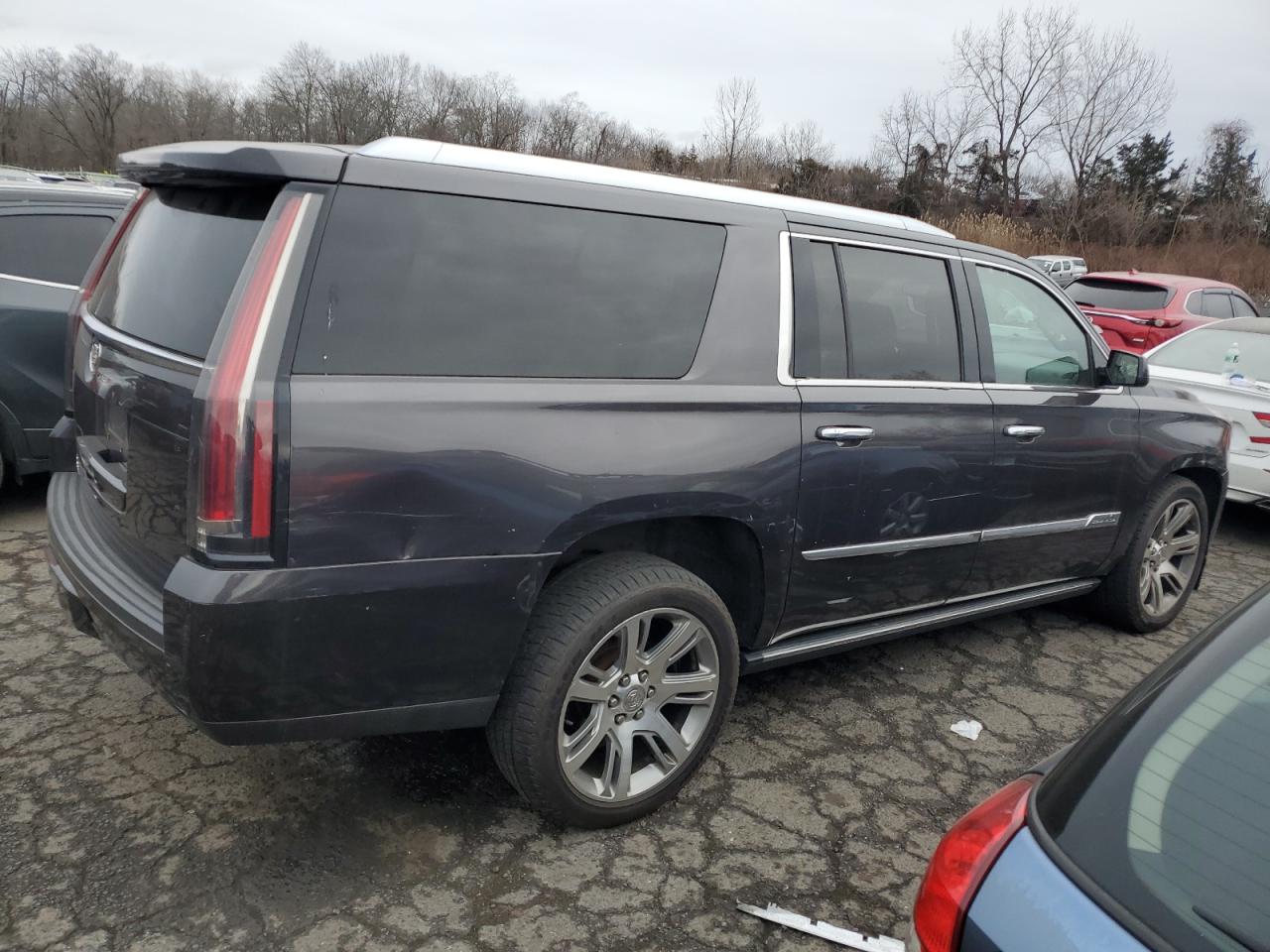 VIN 1GYS4JKJ8FR287434 2015 CADILLAC ESCALADE no.3