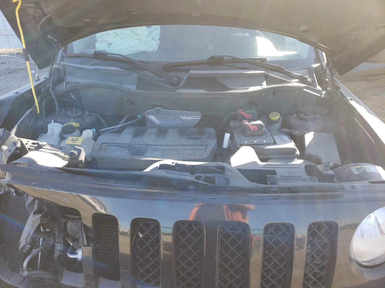 2016 Jeep Liberty (Patriot) - Image 14