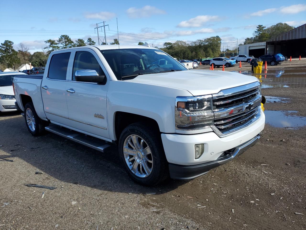 2017 Chevrolet Silverado - Image 4