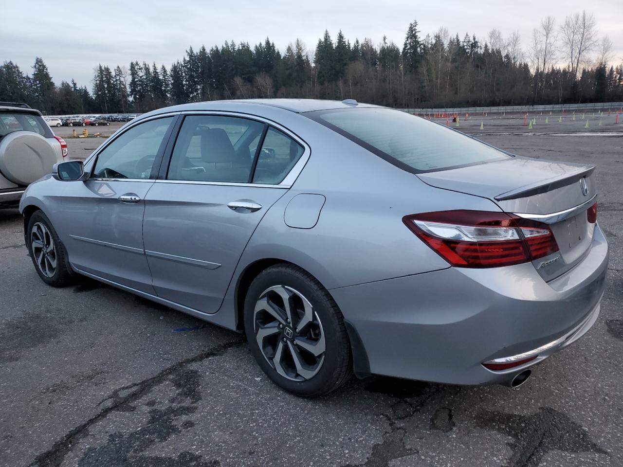 2016 Honda Accord - Image 2