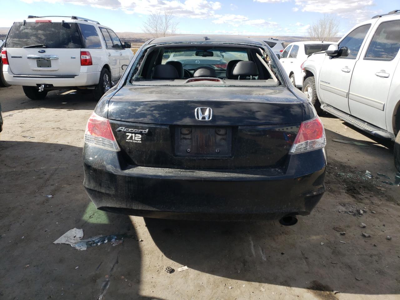 2010 Honda Accord - Image 6