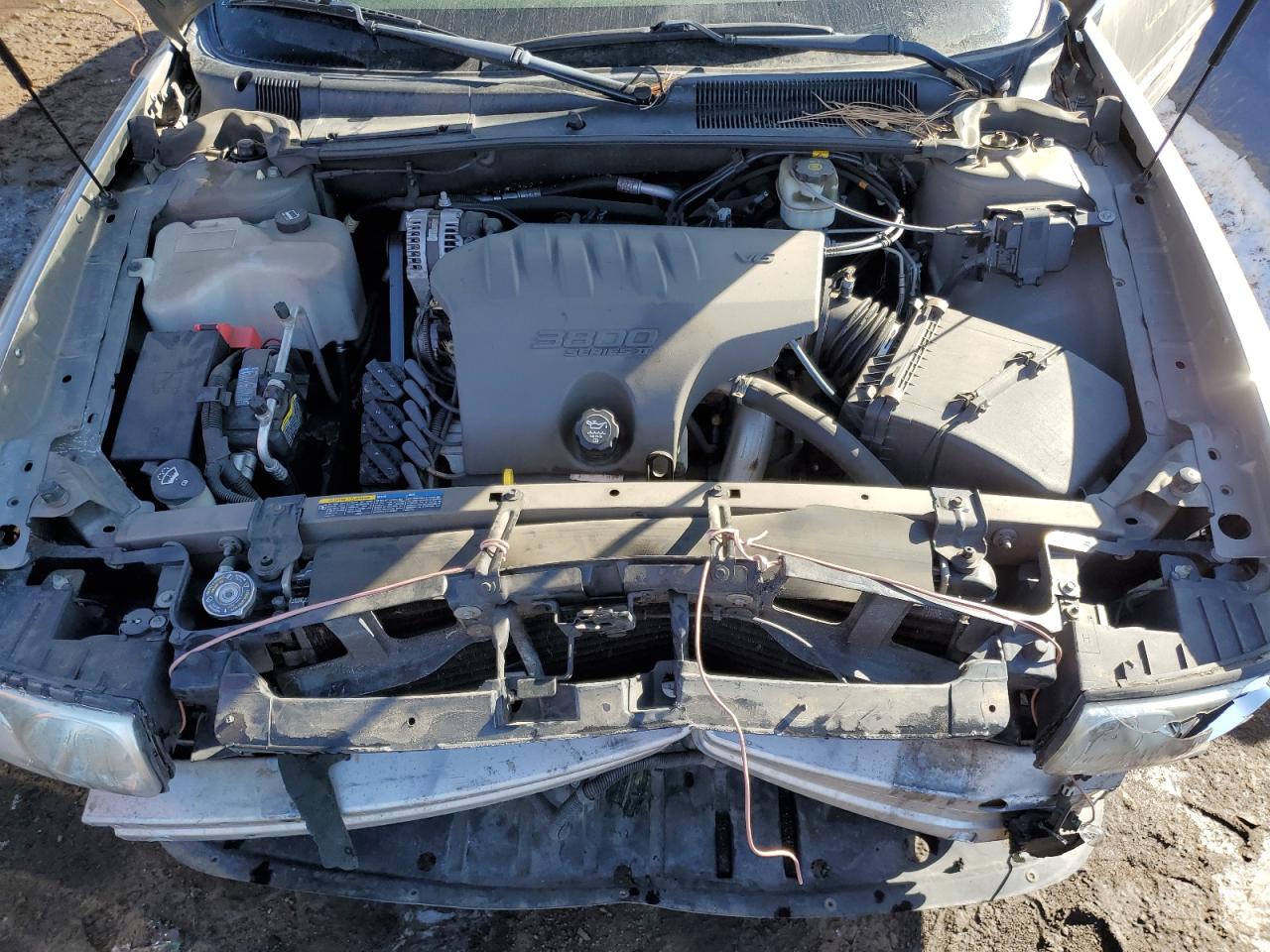 2004 Buick LeSabre - Image 11