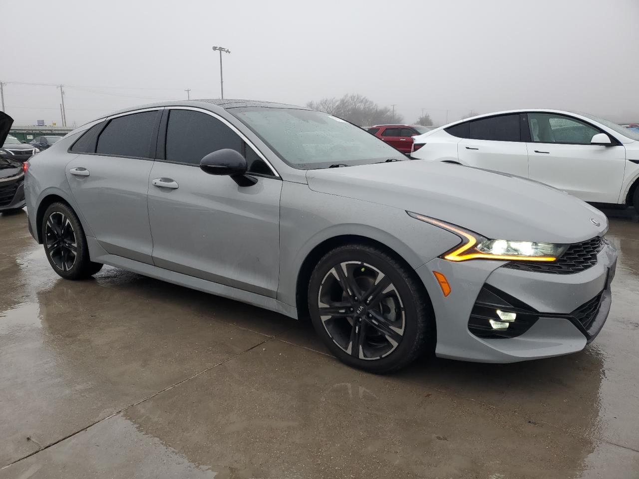 2021 Kia K5 - Image 4