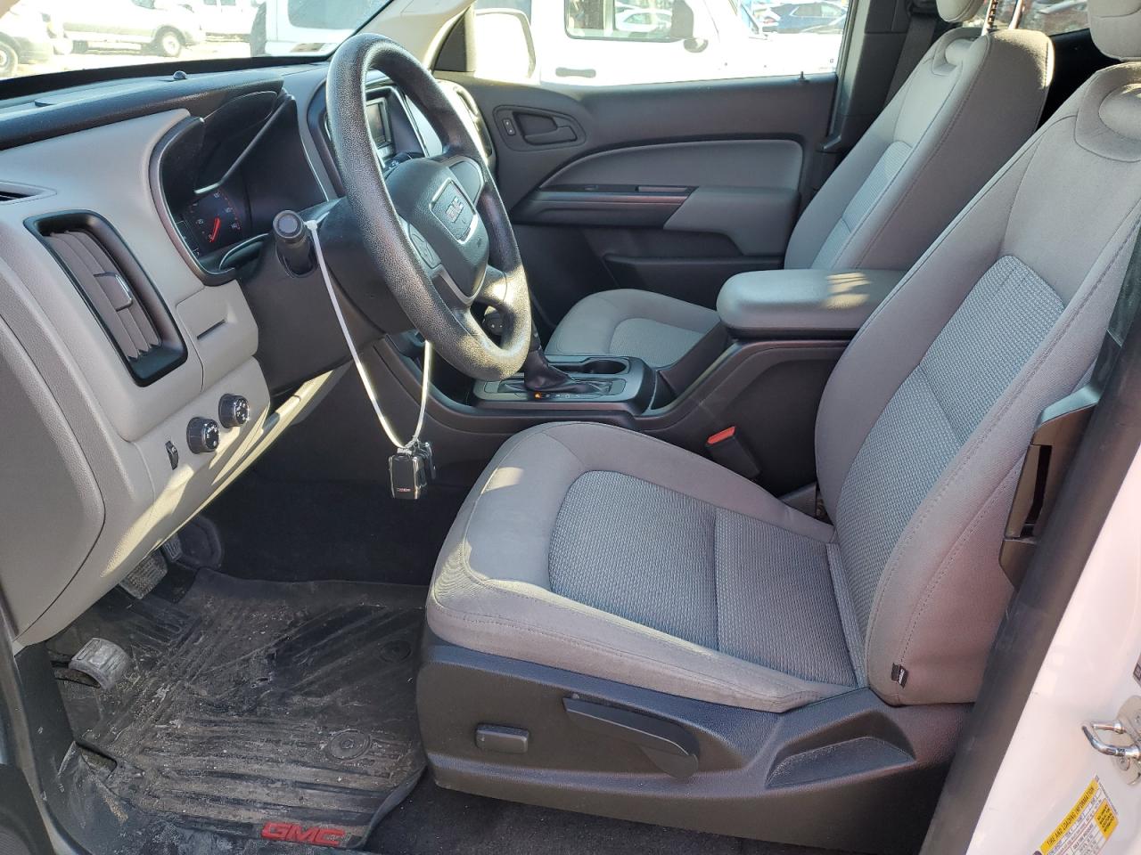 2015 GMC Canyon - Image 7