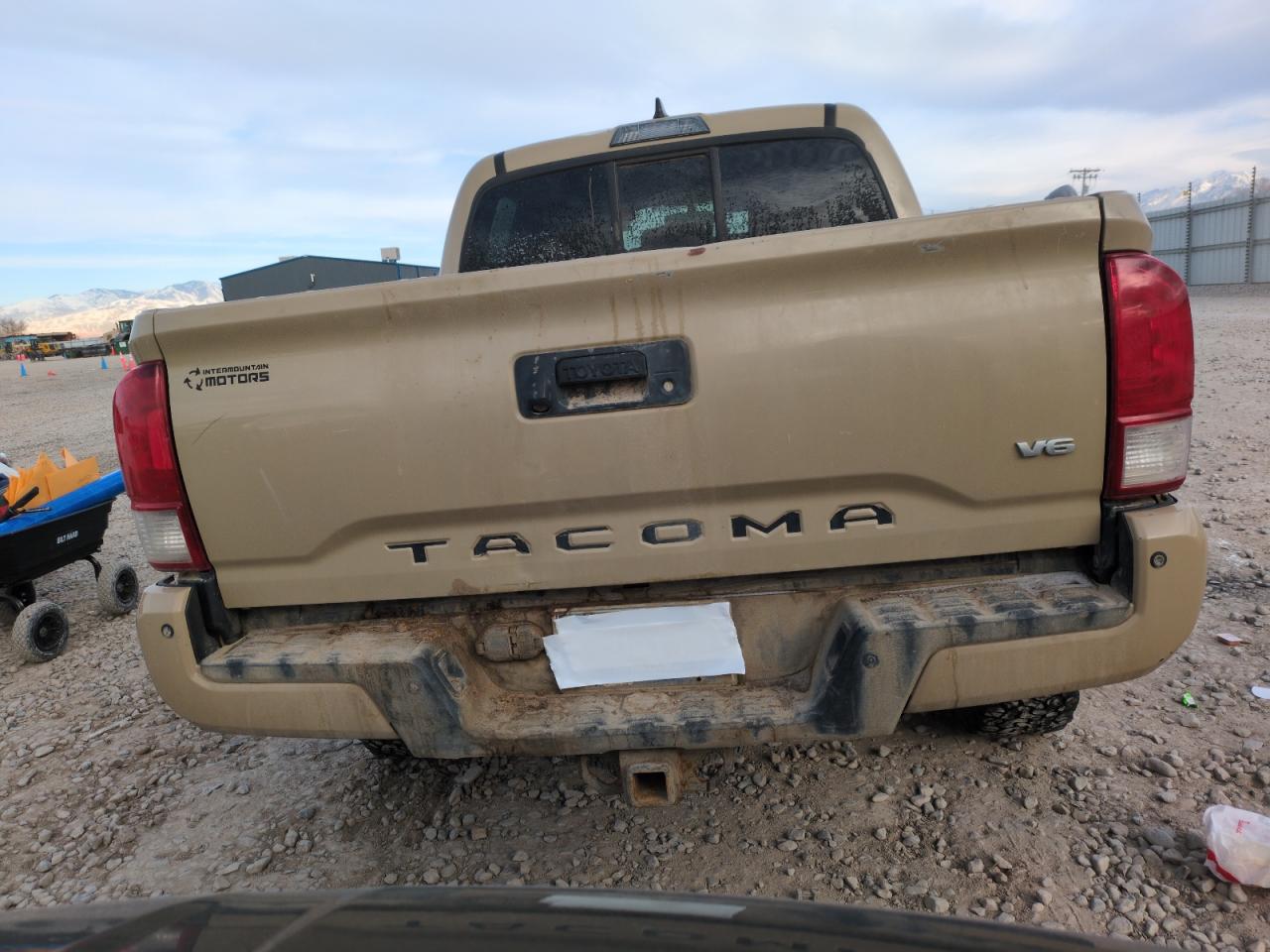 2016 Toyota Tacoma - Image 6
