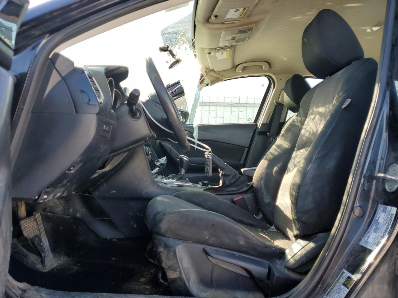 2015 Mazda 3 - Image 7