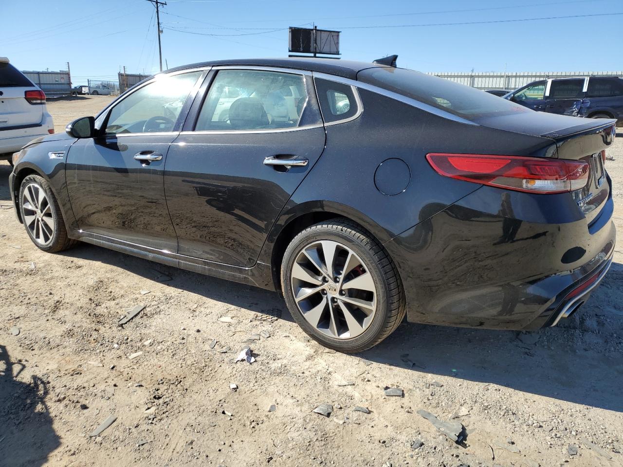 2016 Kia Optima - Image 2