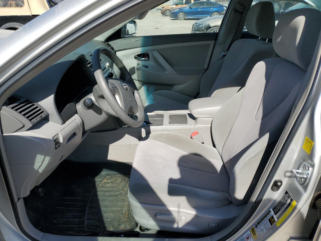 2011 Toyota Camry - Image 7