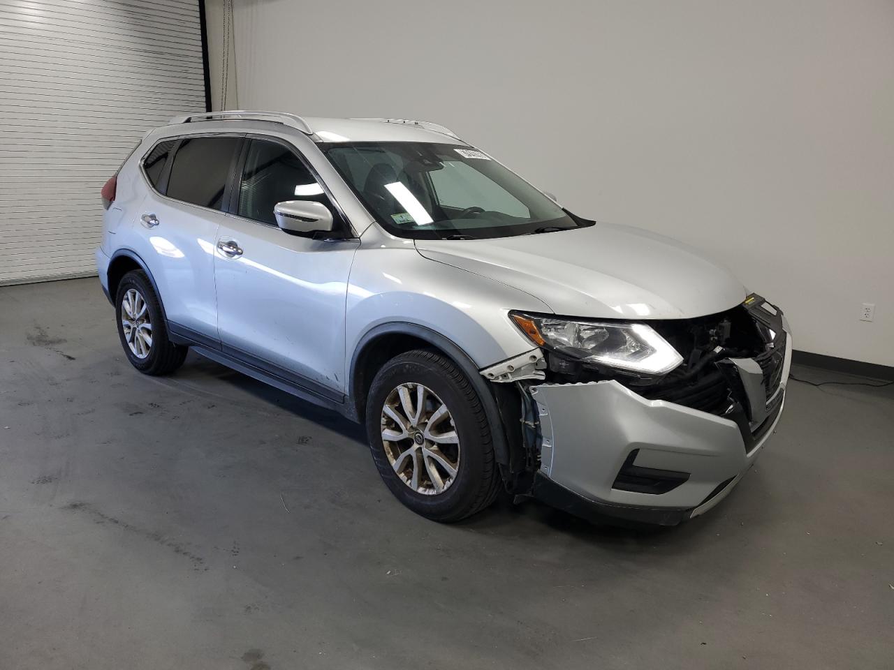 2020 Nissan Rogue - Image 4