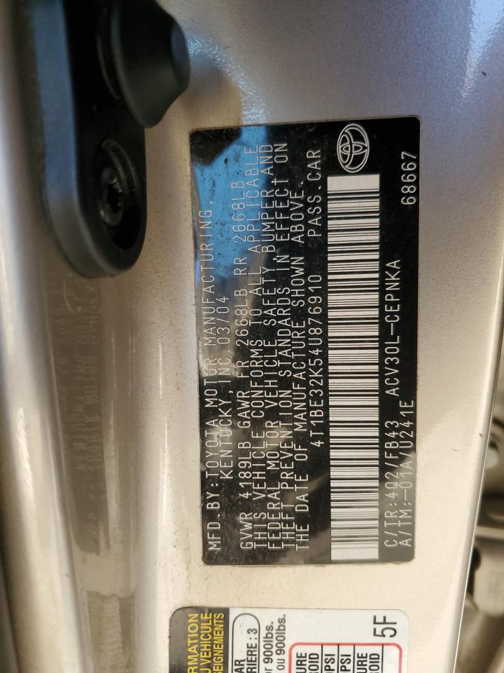 2004 Toyota Camry - Image 12