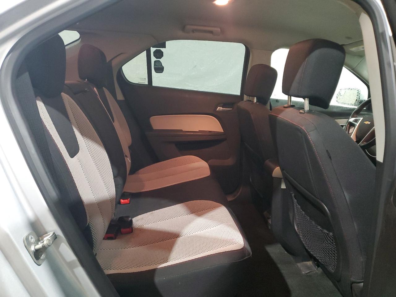 2012 Chevrolet Equinox - Image 11