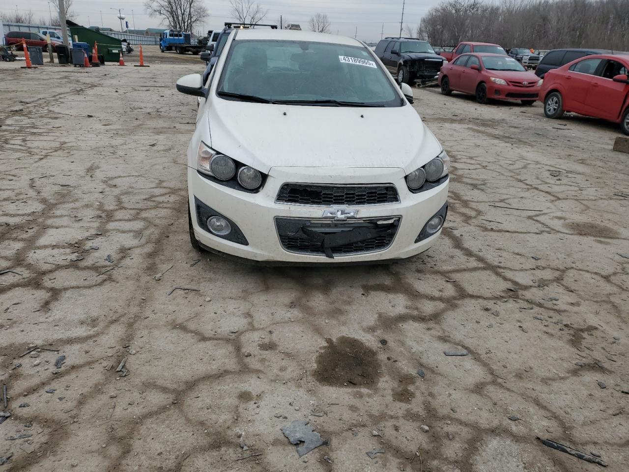 2015 Chevrolet Sonic - Image 5