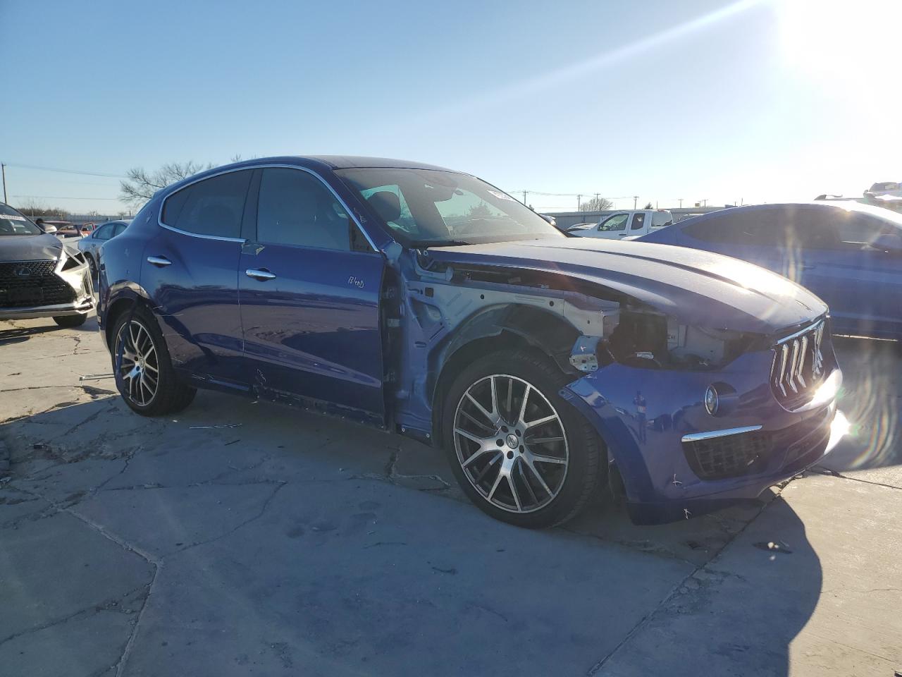 2022 Maserati Levante - Image 4