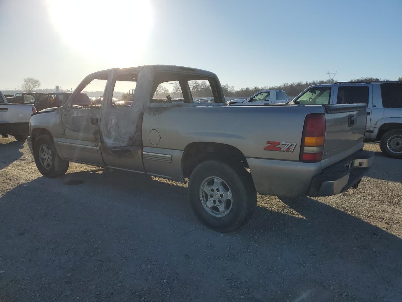 1999 Chevrolet Silverado - Image 2