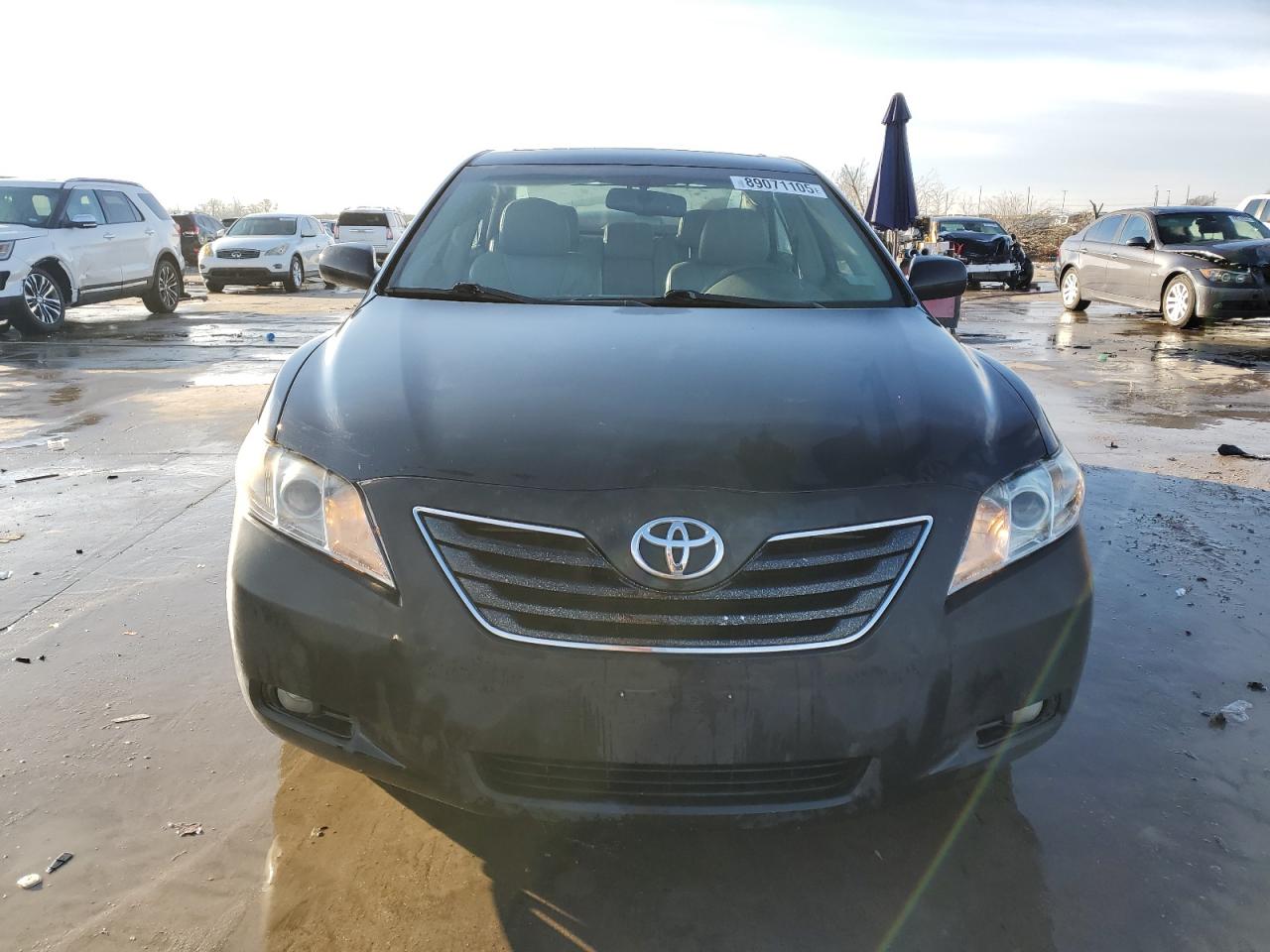 2009 Toyota Camry - Image 5