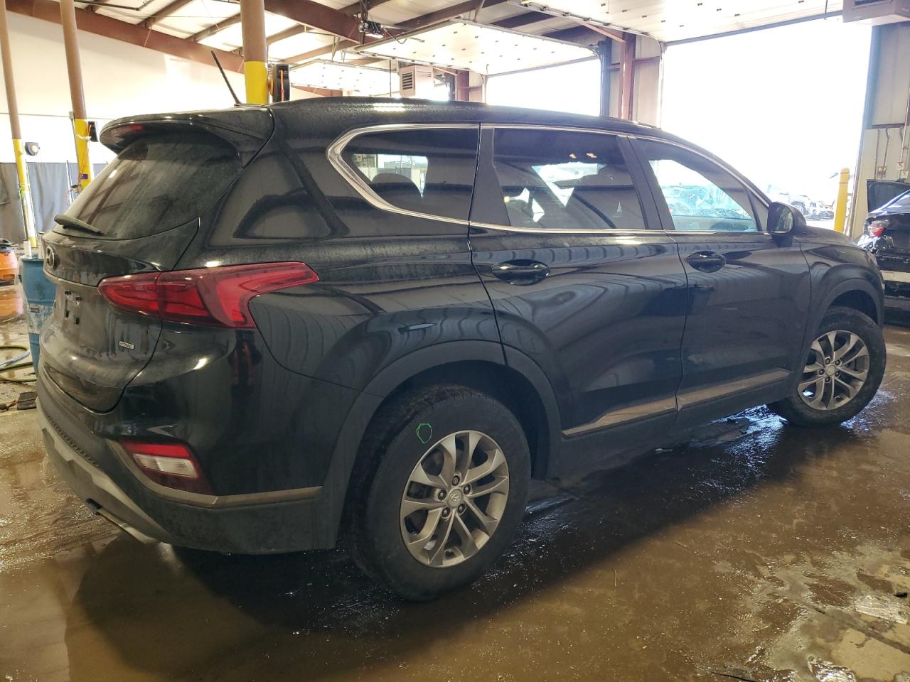 2019 Hyundai Santa Fe - Image 3