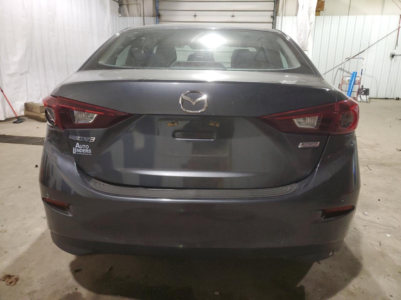 2015 Mazda 3 - Image 6
