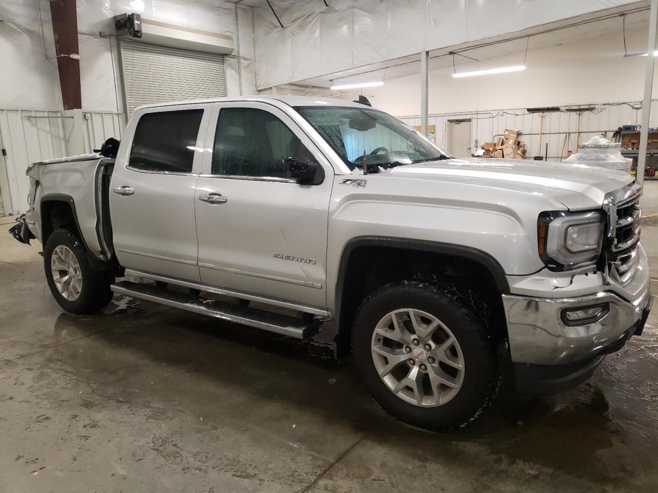 2018 GMC Sierra - Image 4
