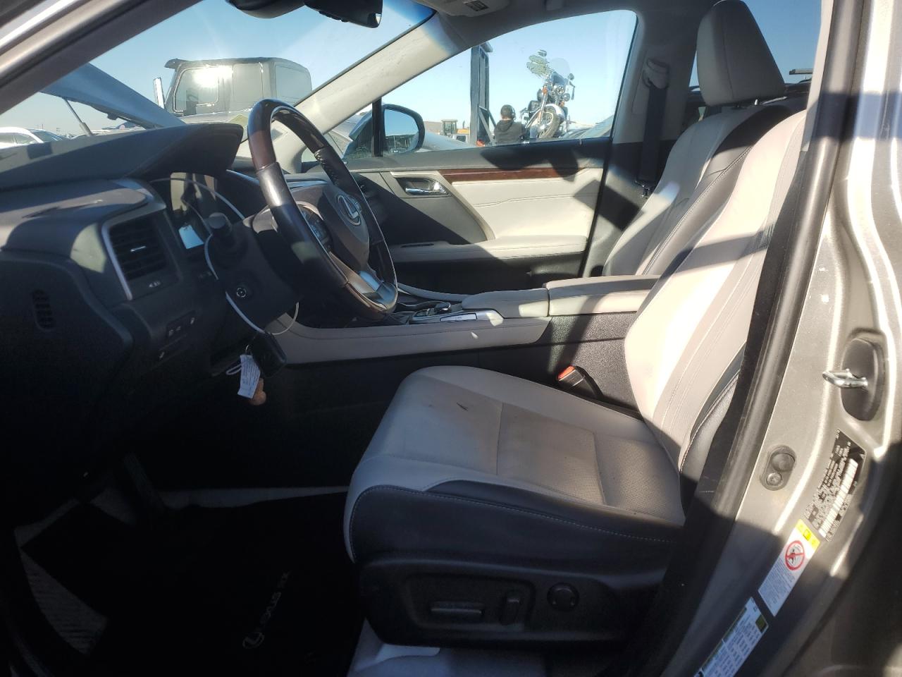 2018 Lexus RX - Image 7