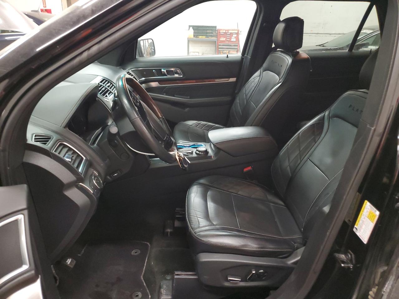 2016 Ford Explorer - Image 7