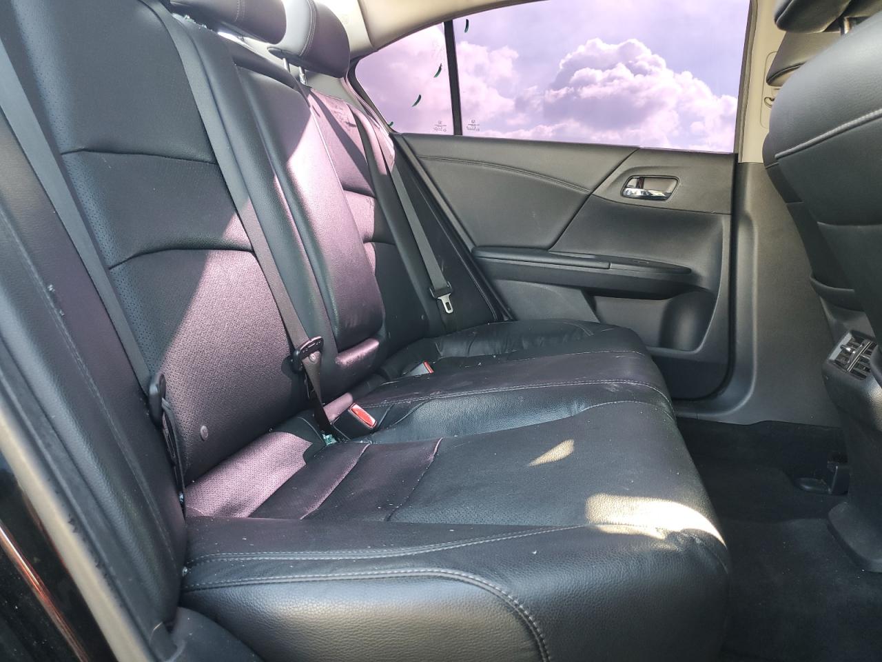 2016 Honda Accord - Image 10