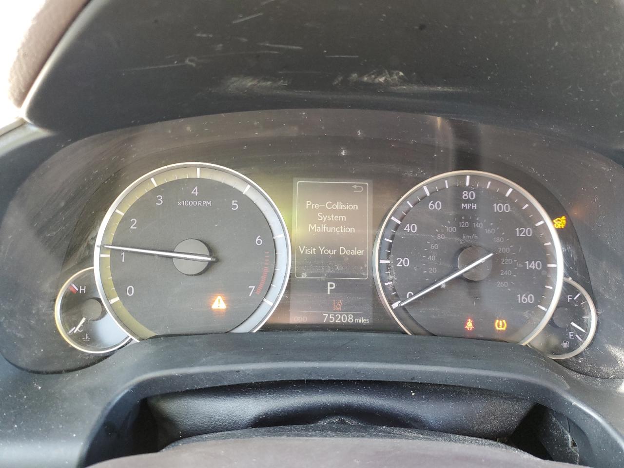 2017 Lexus RX - Image 9