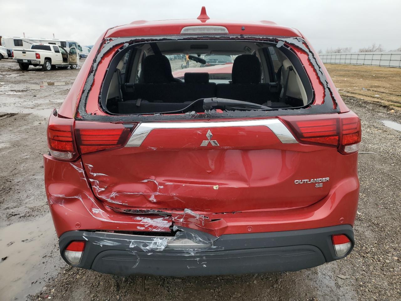 2019 Mitsubishi Outlander - Image 6