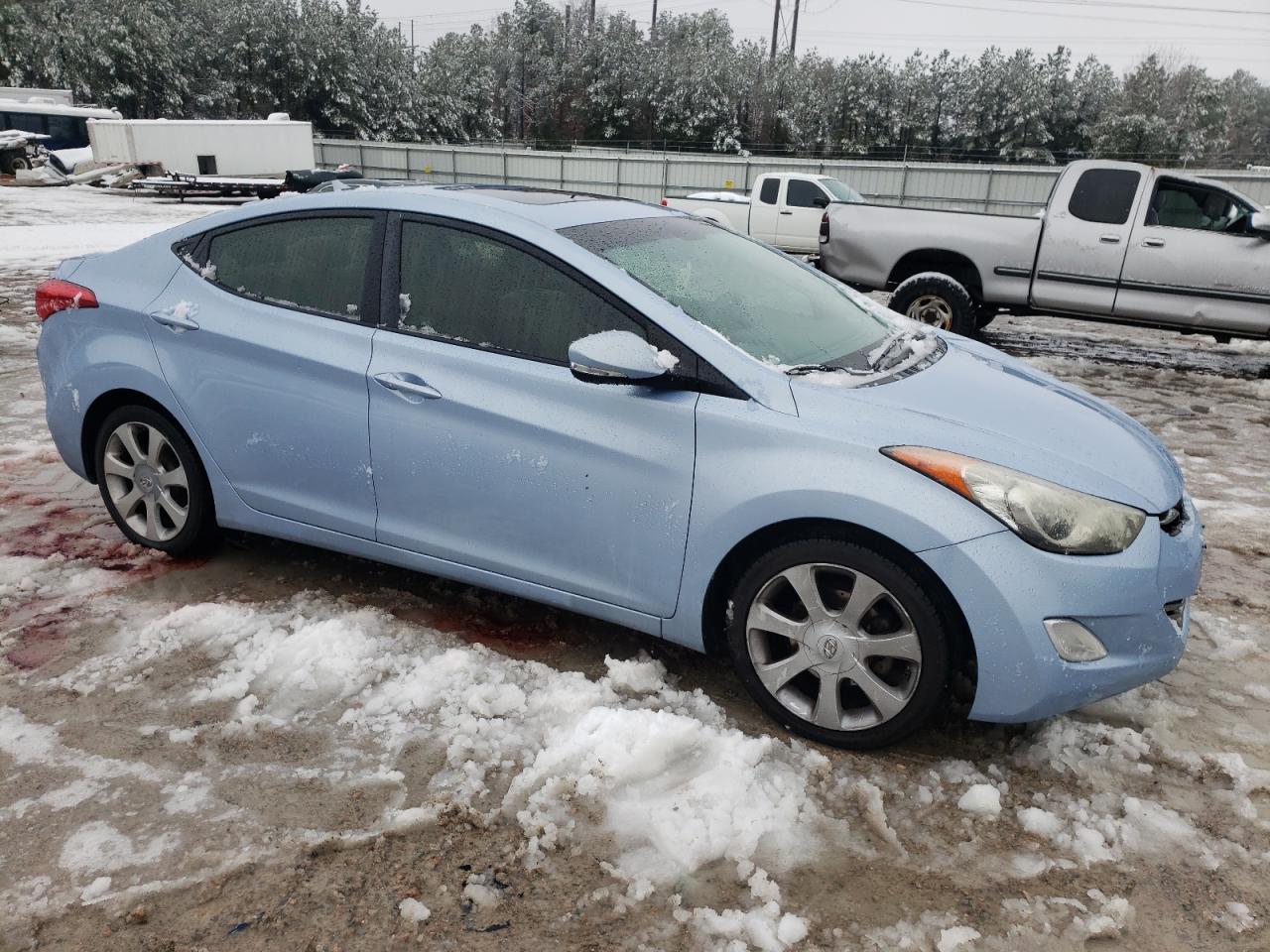 VIN KMHDH4AE8DU503734 2013 HYUNDAI ELANTRA no.4