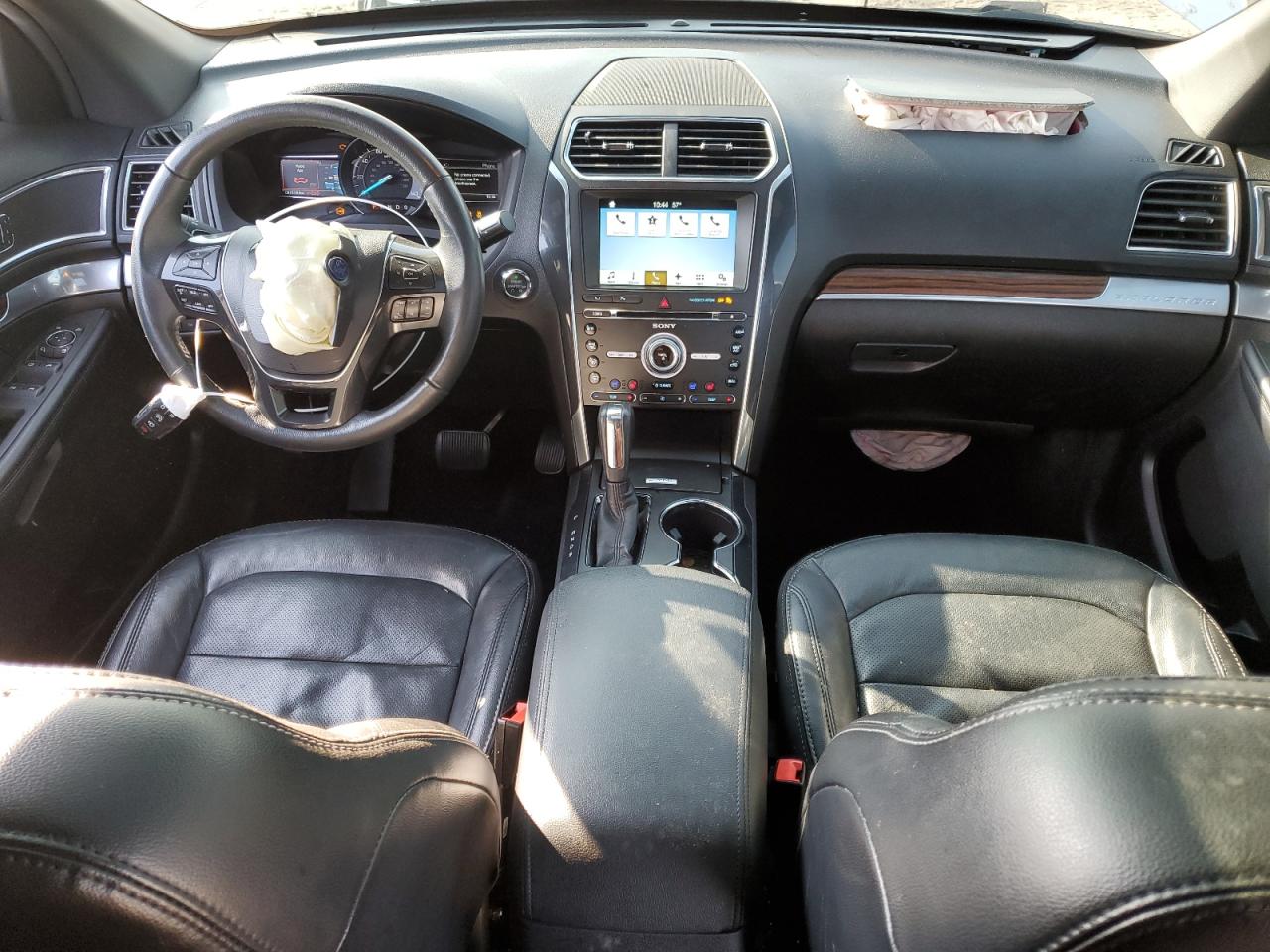 2017 Ford Explorer - Image 8