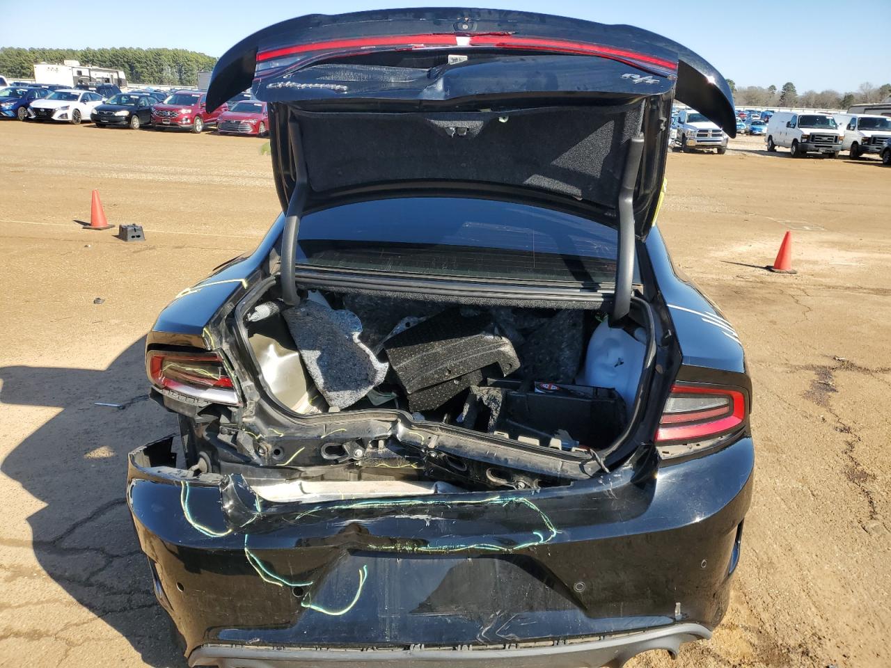 2019 Dodge Charger - Image 6
