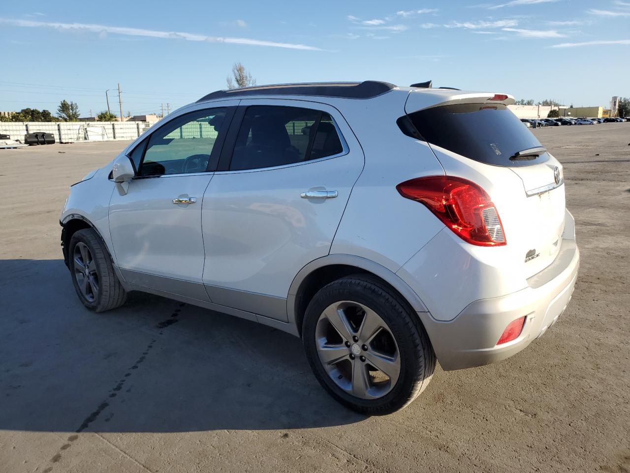 VIN KL4CJESB7DB211092 2013 BUICK ENCORE no.2