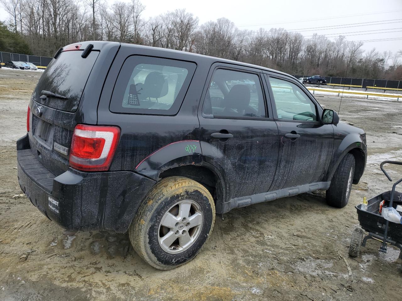 2011 Ford Escape - Image 3