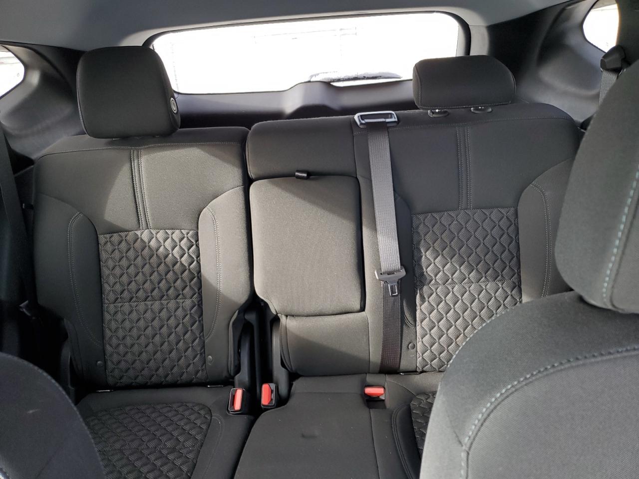 2021 Chevrolet Blazer - Image 10