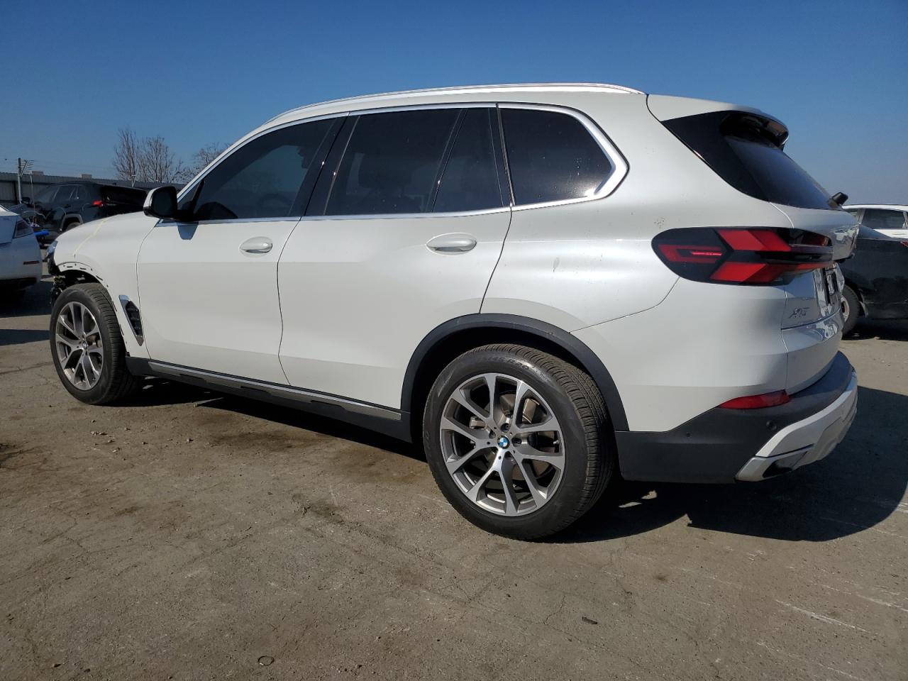 2024 BMW X5 - Image 2