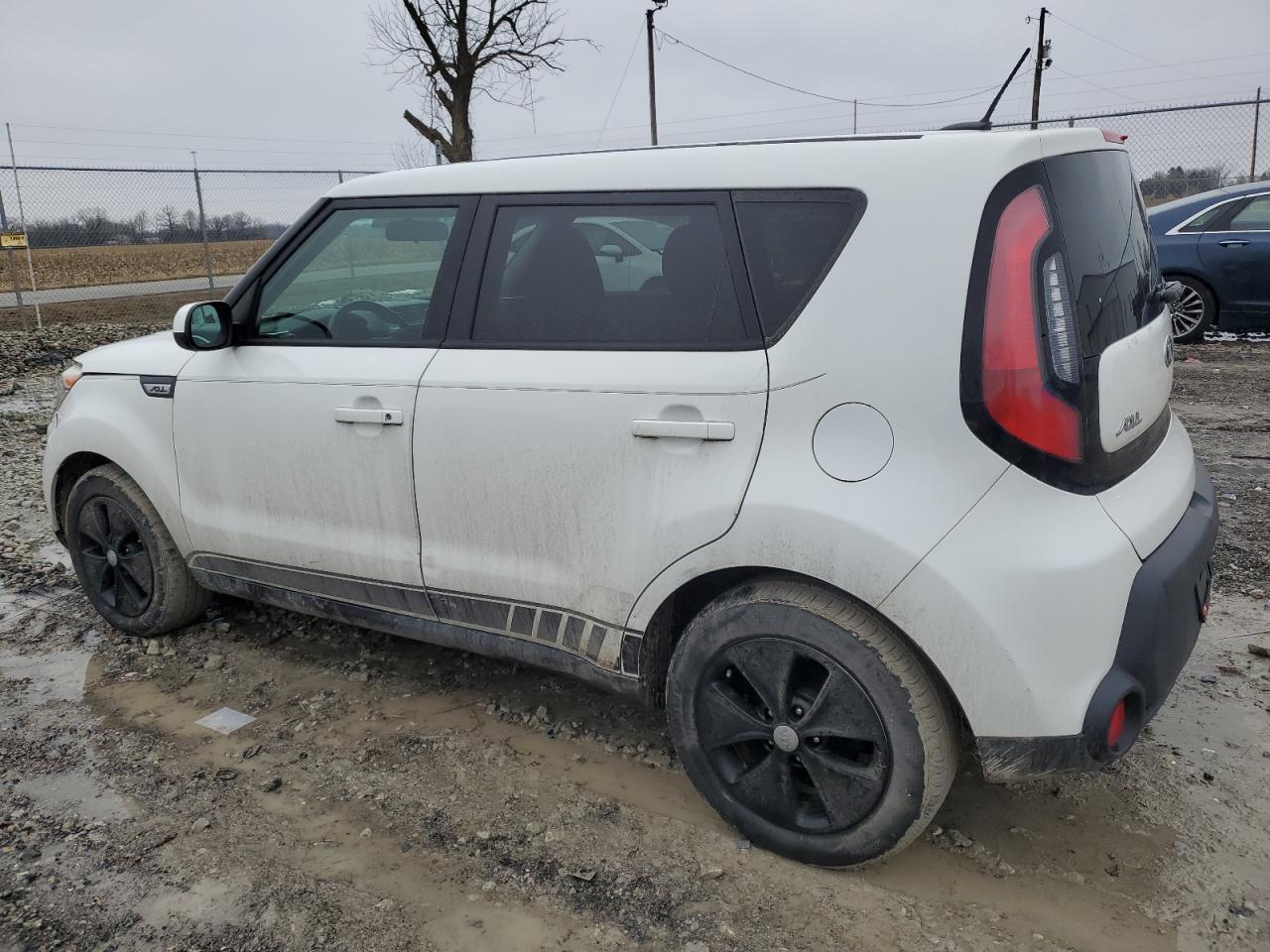 2016 Kia Soul - Image 2