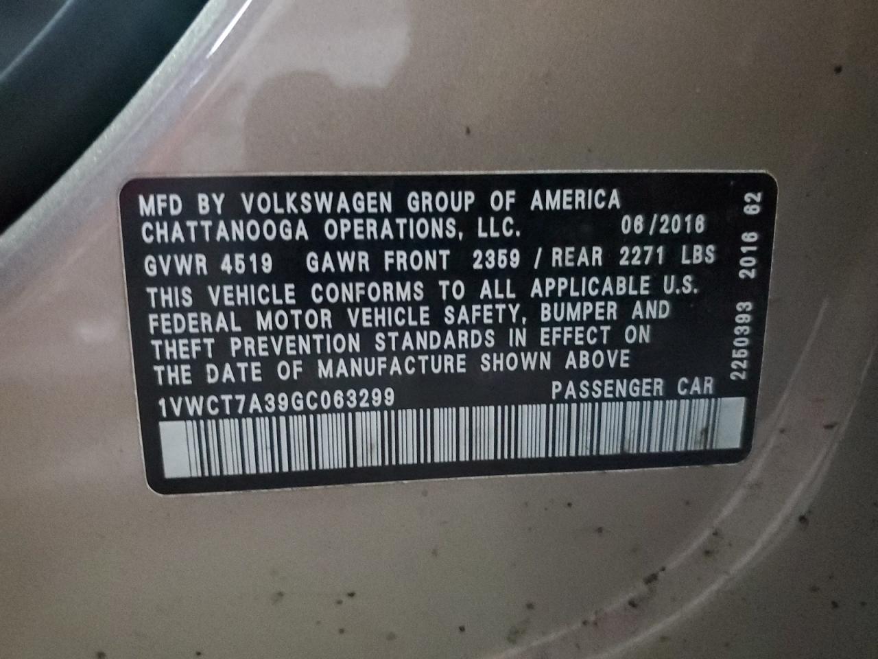 2016 Volkswagen Passat - Image 12
