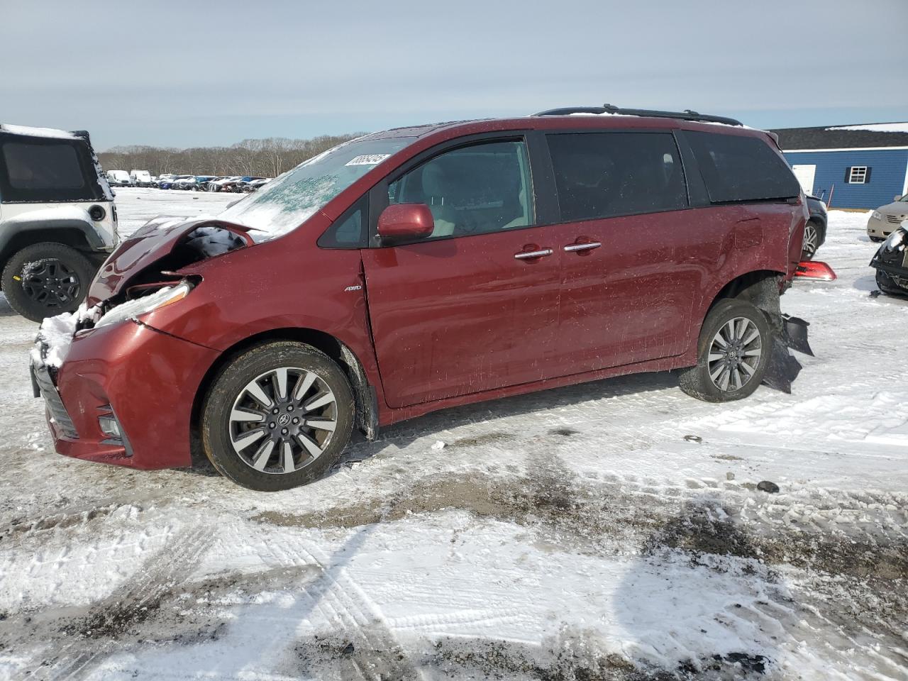 2020 Toyota Sienna - Image 1