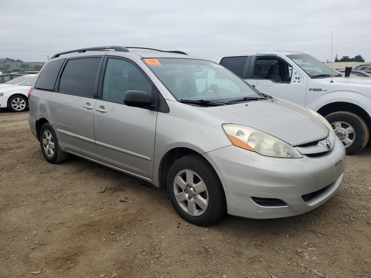 2006 Toyota Sienna - Image 4
