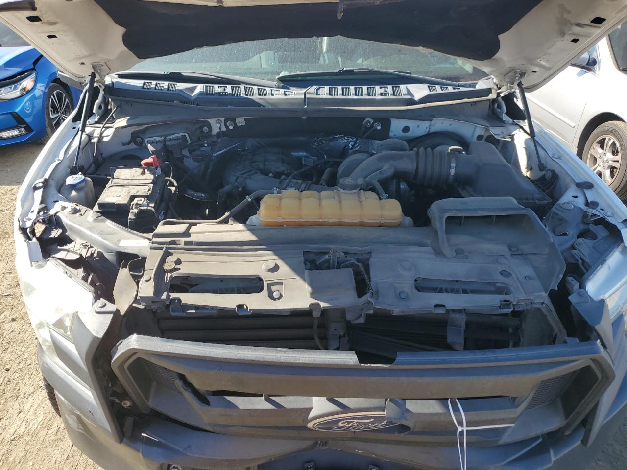 2016 Ford F-150 - Image 11