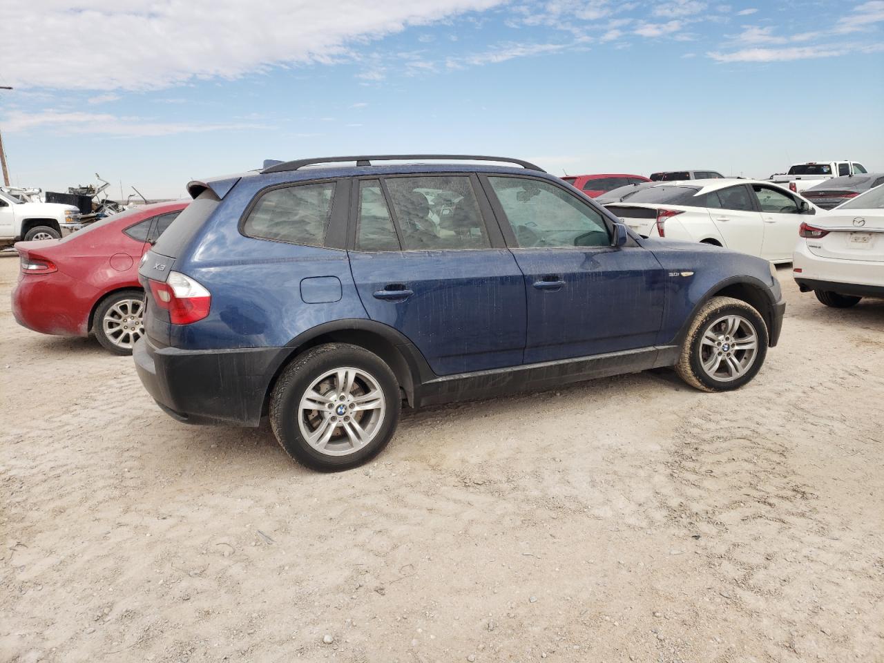 2005 BMW X3 - Image 3