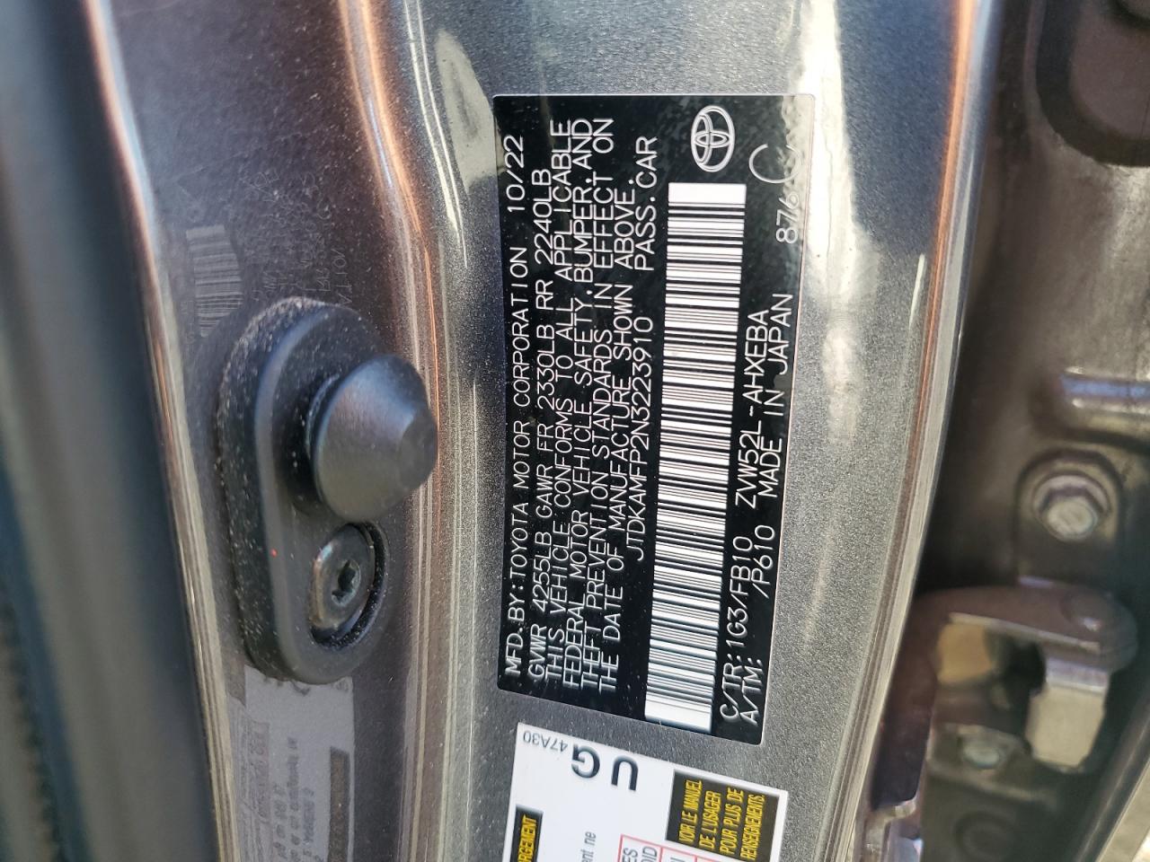 2022 Toyota Prius - Image 12