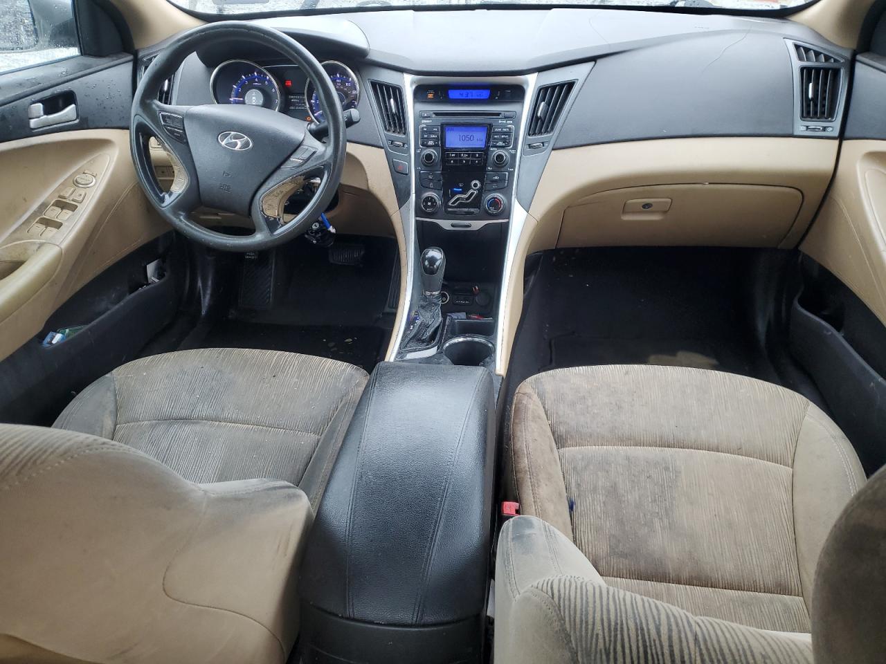 2011 Hyundai Sonata - Image 8
