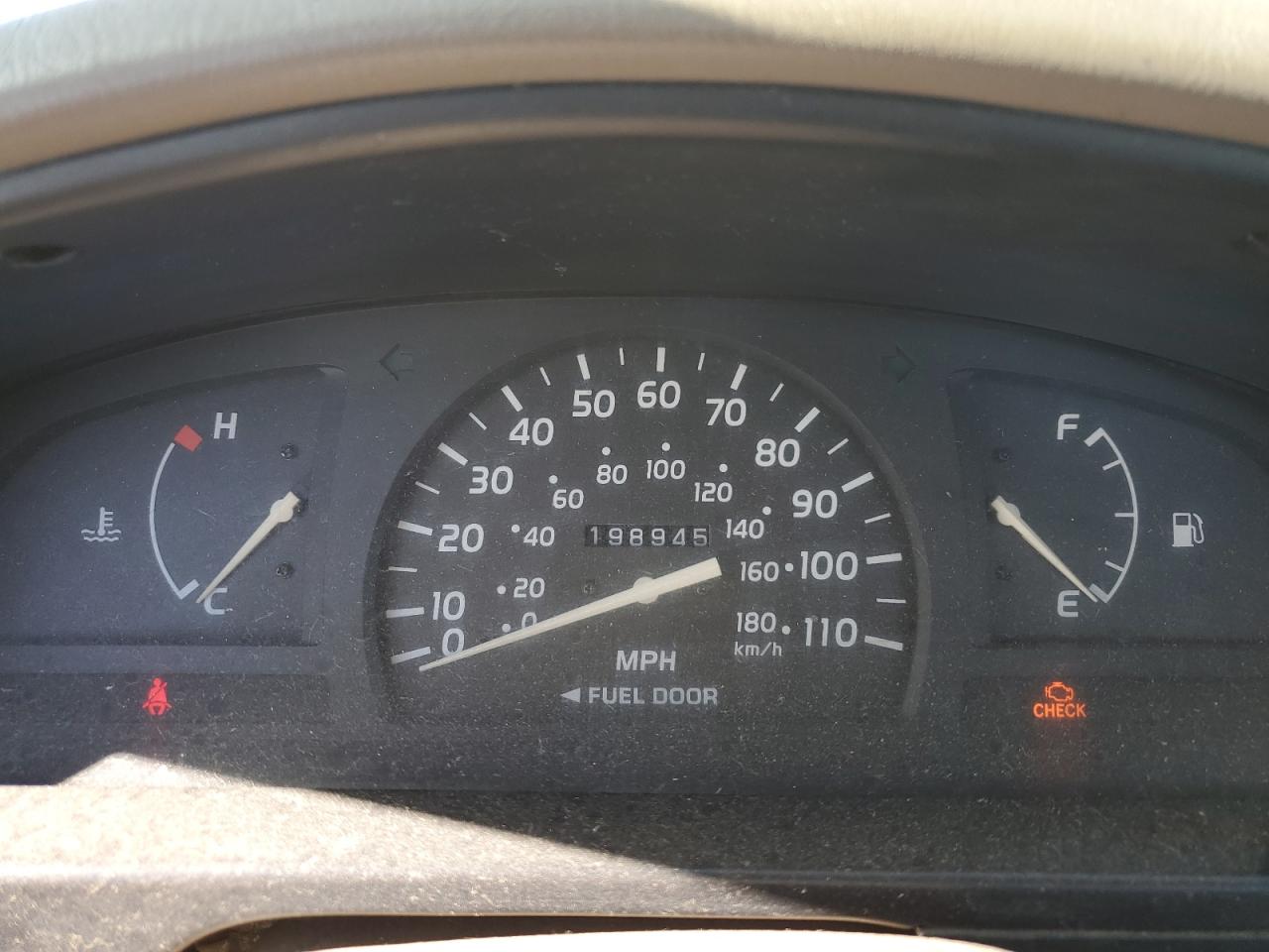 2001 Toyota Tacoma - Image 9