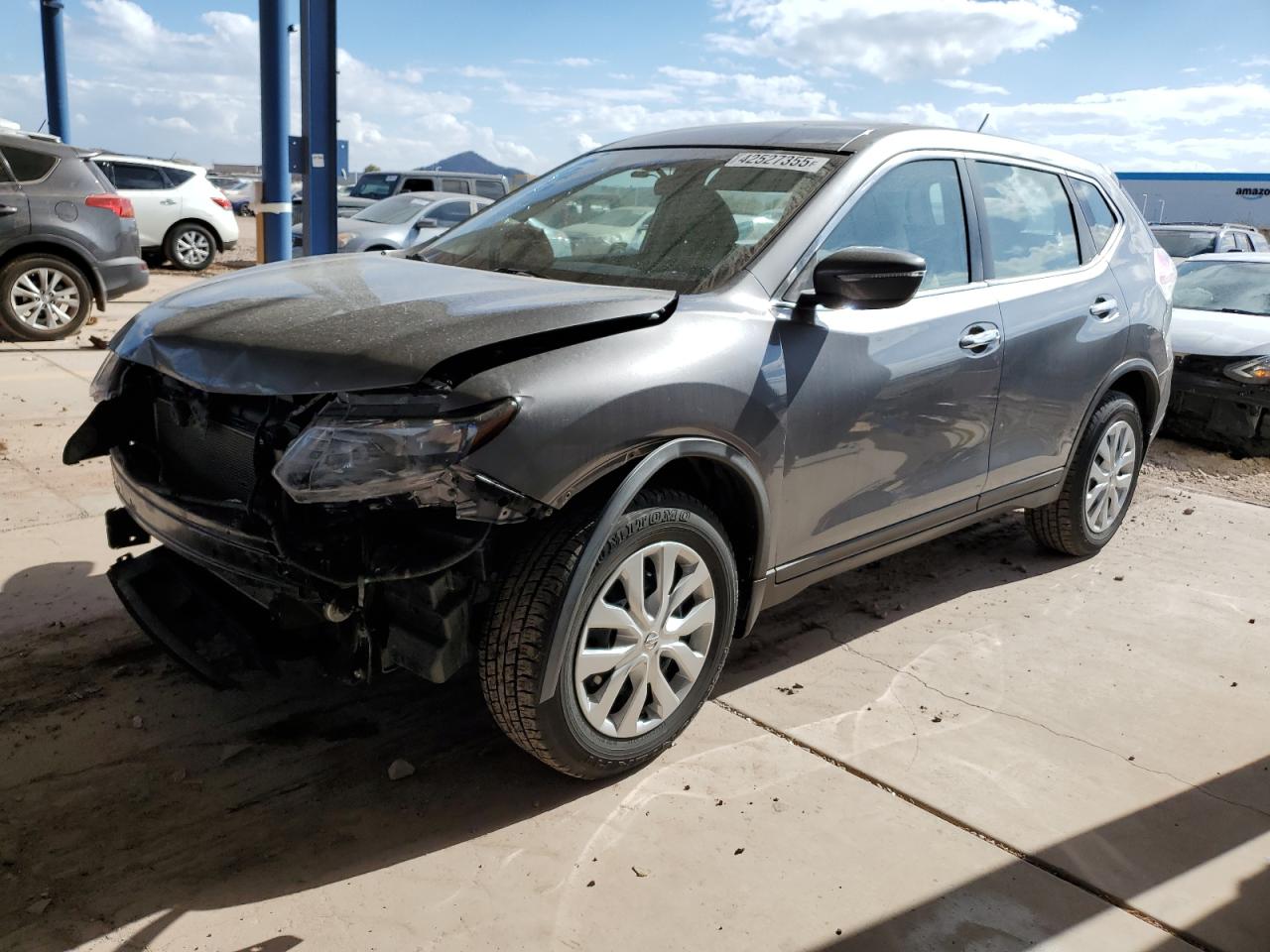 2015 Nissan Rogue - Image 1