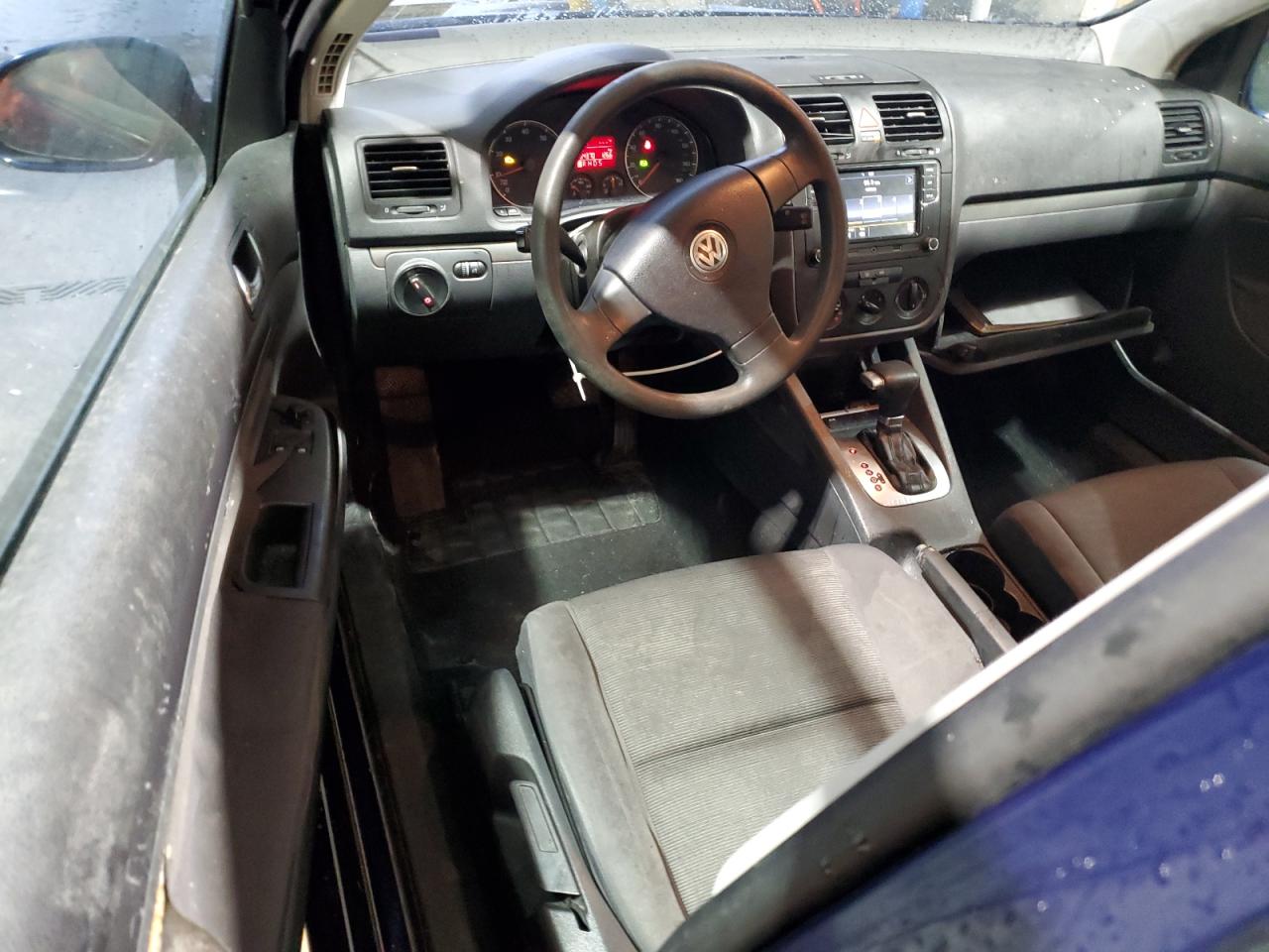 2007 Volkswagen Golf - Image 8