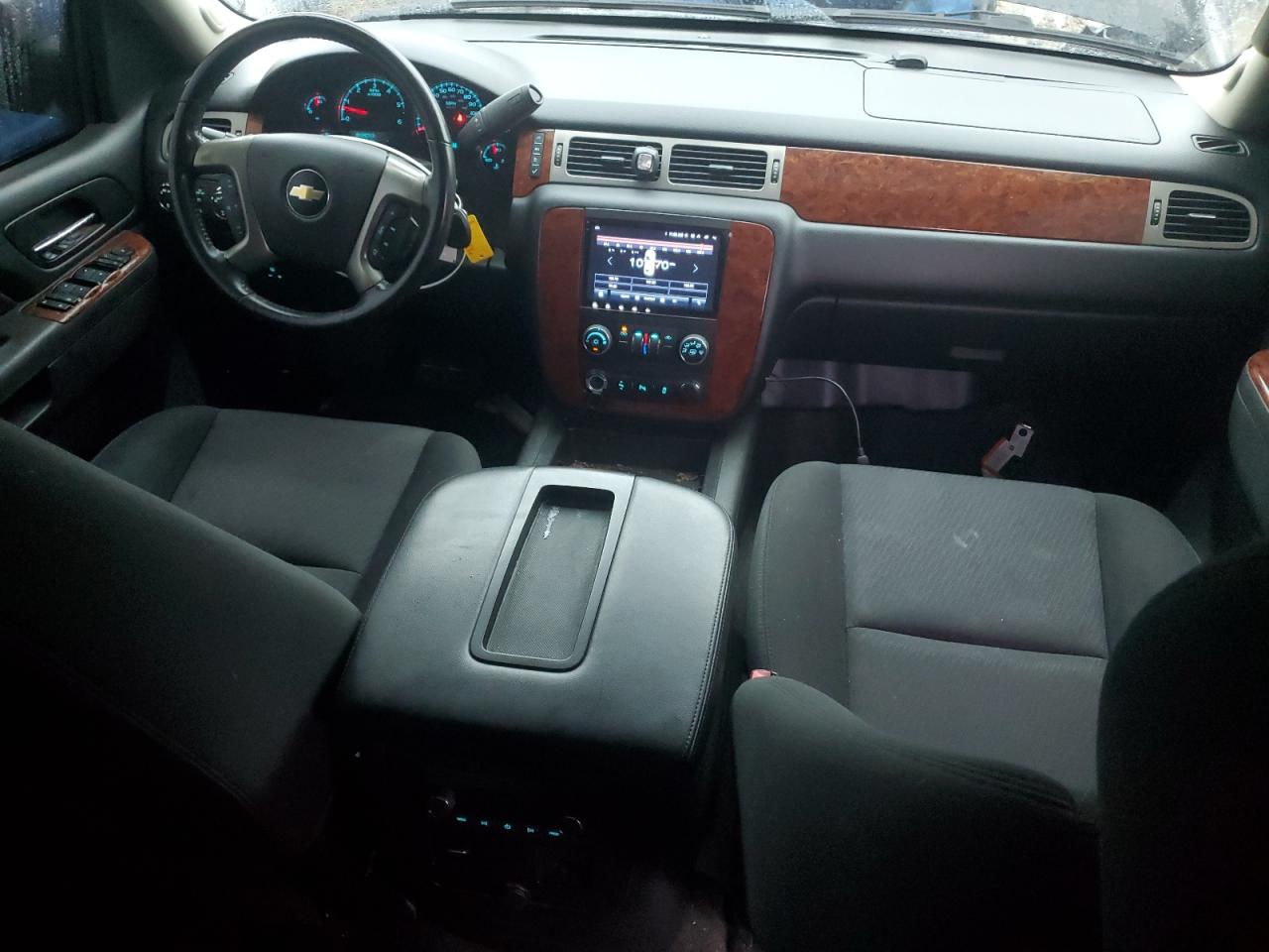 2012 Chevrolet Avalanche - Image 8