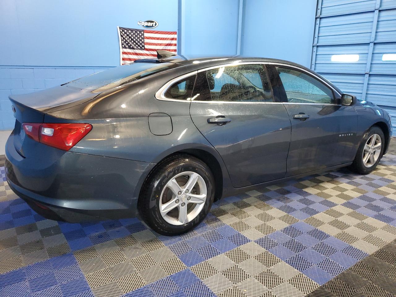 2020 Chevrolet Malibu - Image 3
