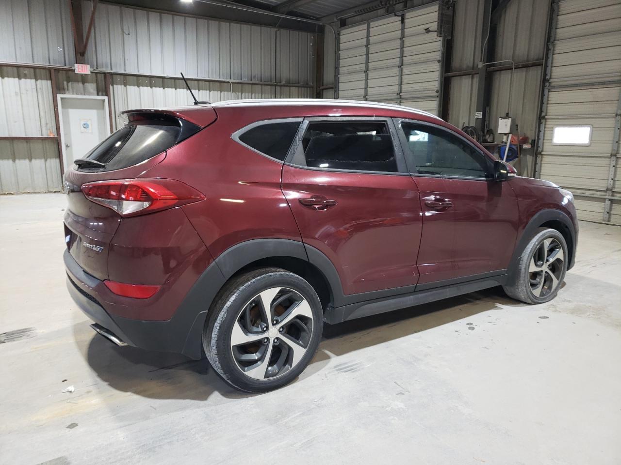 2016 Hyundai Tucson - Image 3